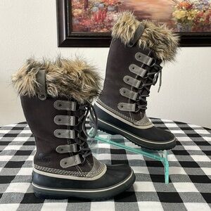 Sorel Joan of Arctic Waterproof Pac Boots Gray Suede Leather Tall Winter Women 6